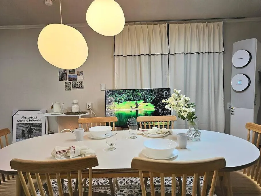 Apartment Stay In Here Wangsimni Seoul
